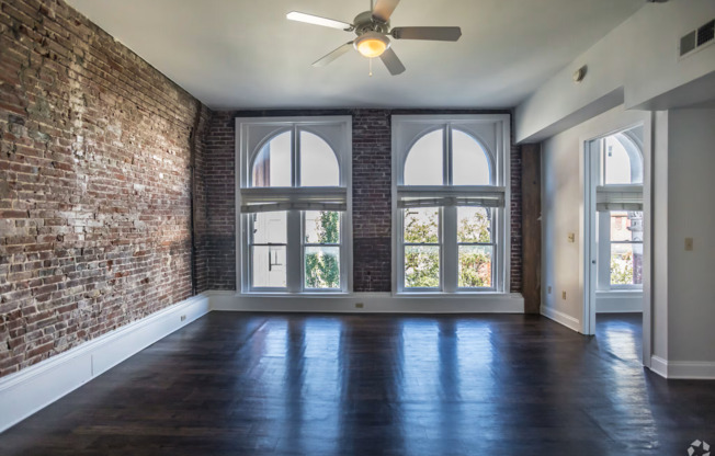 1 bed, 1 bath, 1,181 sqft, $1,155, Unit 106