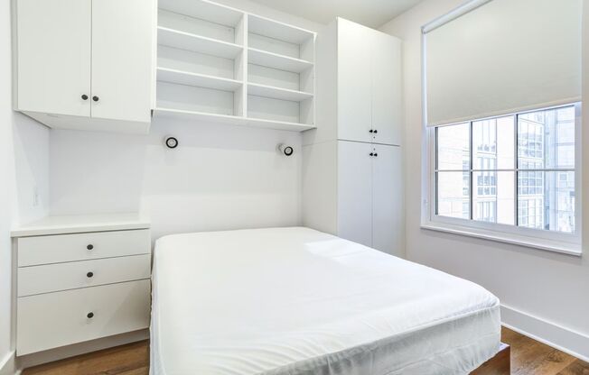1 bed, 1 bath, 100 sqft, $1,400, Unit Suite 3 - Unit 2