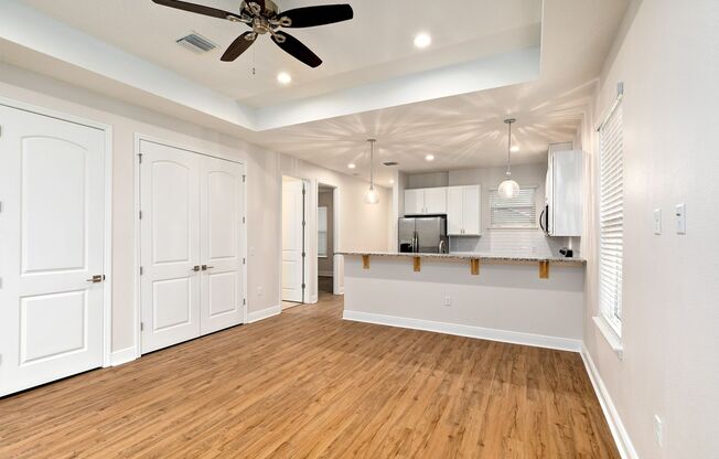 Renovated 2/2 Duplex in Orange City!