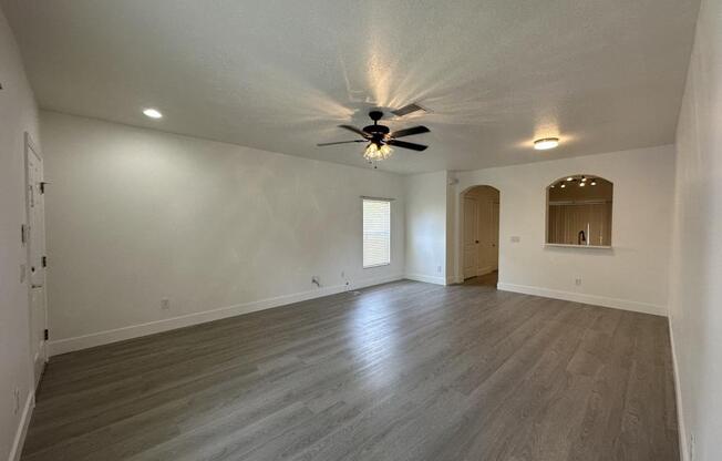 15752 FISHHAWK FLS DR