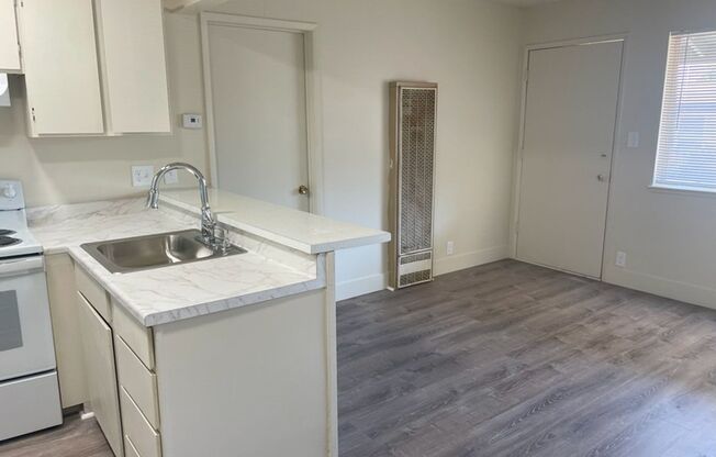 1 bed, 1 bath, 600 sqft, $795, Unit 07