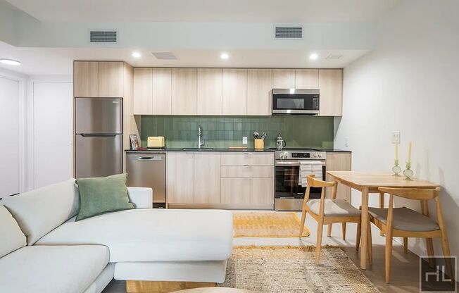 1 bed, 1 bath, $3,650, Unit 211