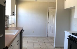 3 beds, 1 bath, $1,150