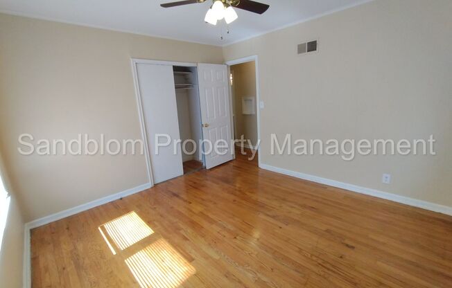 3 beds, 1 bath, $1,150