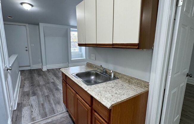 1 bed, 1 bath, $1,395, Unit Unit 41C