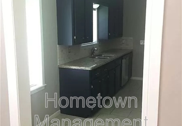 2800 AMY CT