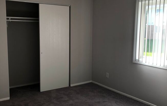 1 bed, 1 bath, 755 sqft, $1,099, Unit 5815D