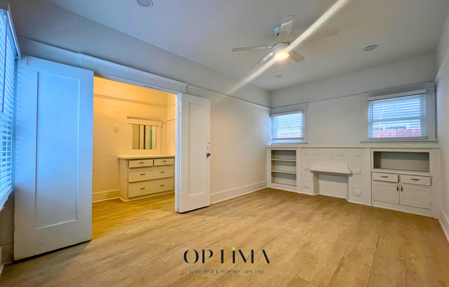 468 Gaviota Ave (Octagon)