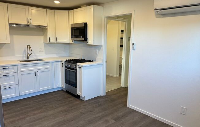 1 bed, 1 bath, 391 sqft, $1,775, Unit In-Law Unit