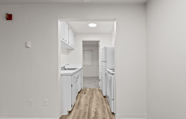 1 bed, 1 bath, 425 sqft, $1,250