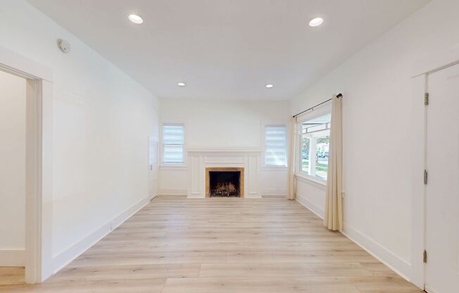 534 538 N MADISON