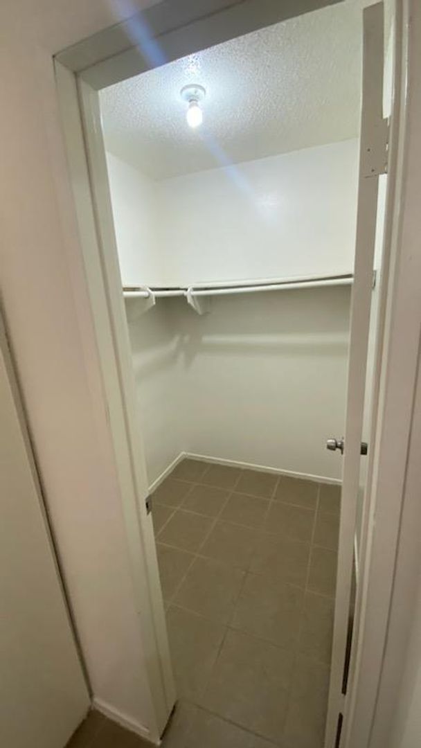 13921 YUKON LP