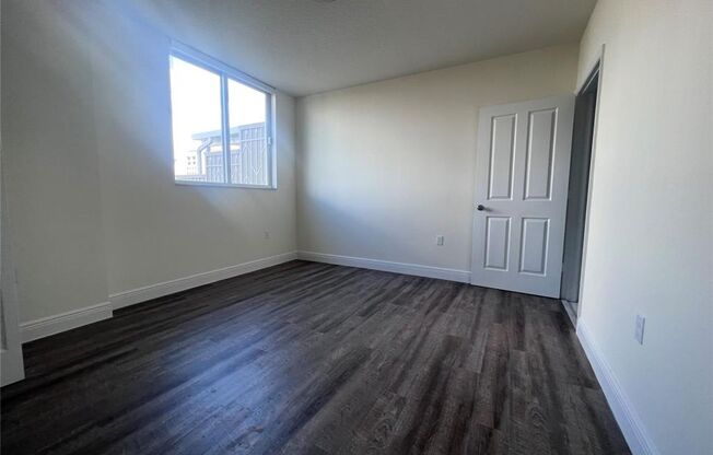 3 beds, 2 baths, $3,870