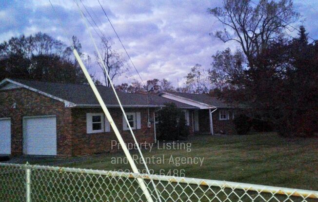 Large Brick Home, Jonesborough