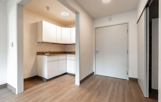 1 bed, 1 bath, $1,694