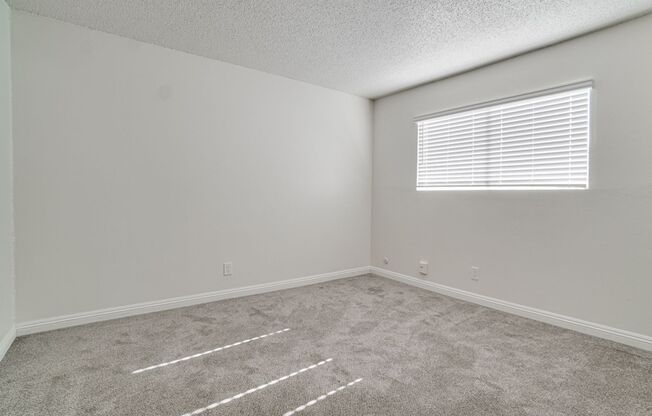 1 bed, 1 bath, $1,695, Unit 18