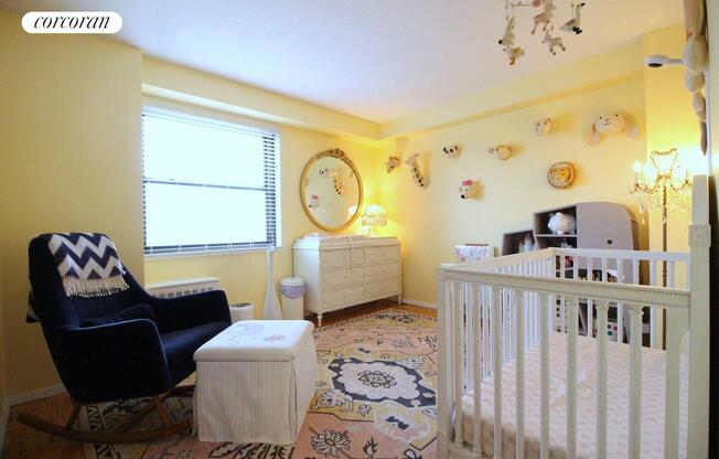 3 beds, 1.5 baths, $8,350, Unit 16G