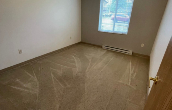 3 beds, 2 baths, 1,200 sqft, $1,345, Unit TE218X-119