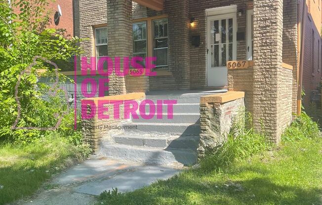 5065-5067 Linsdale St.
