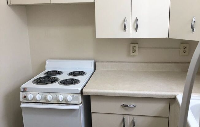 1 bed, 1 bath, 560 sqft, $635, Unit 1500-501