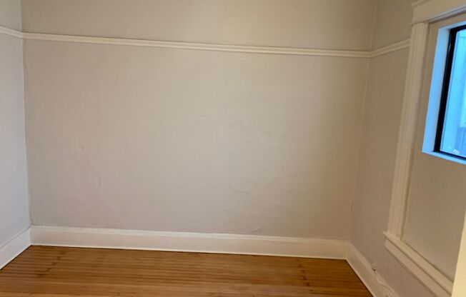 1 bed, 1 bath, 450 sqft, $1,095, Unit 212