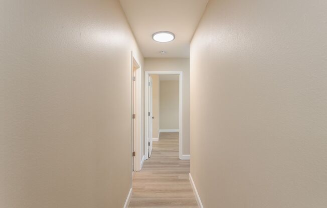2 beds, 1.5 baths, 747 sqft, $2,295, Unit 51