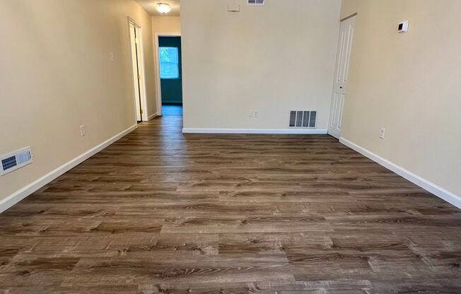 Washington Pl 246-247