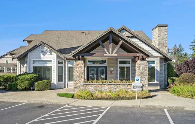 The Madison in Olympia, WA Leasing Office