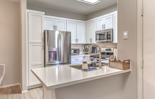 1 bed, 1 bath, $2,300, Unit # 1015