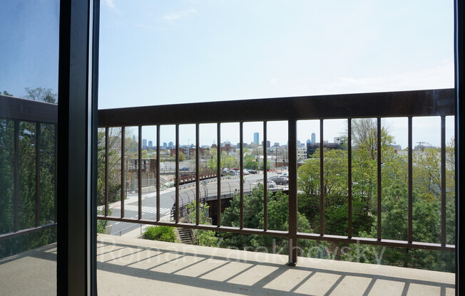 23 WEBSTER AVE