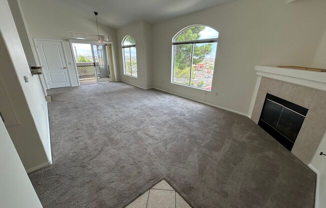 2 Bed, 2 Bath Condo with Gorgeous Strip Views