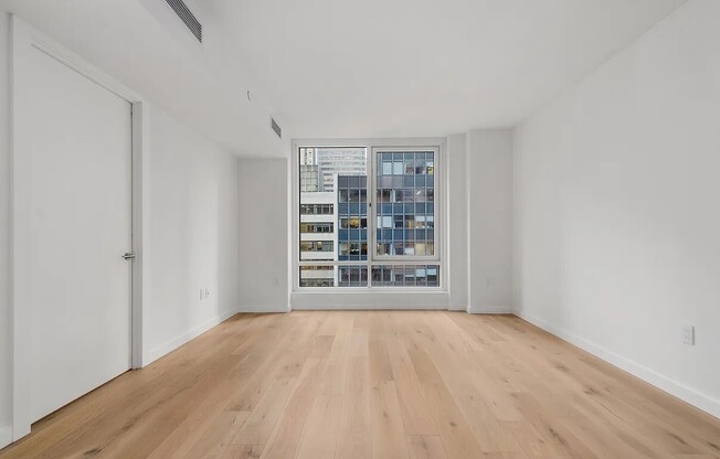 1 bed, 1 bath, 616 sqft, $6,300, Unit 19F