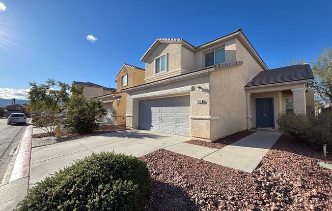 Gorgeous 3bed / 2.5bath home in the Silverstone Ranch community!