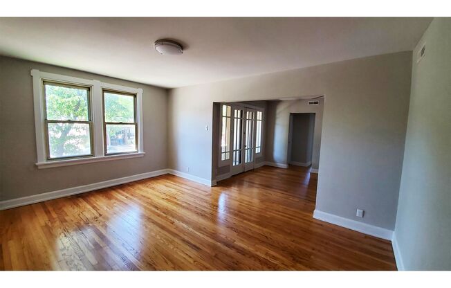 2 beds, 1 bath, 850 sqft, $1,595, Unit 404-69