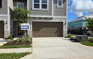 Brand New Corner Lot Townhome in New Community Located in New Tampa!