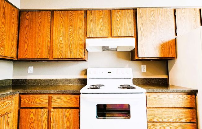 1 bed, 1 bath, 643 sqft, $1,235, Unit 326