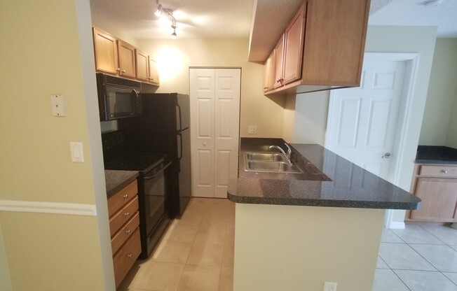 2 beds, 2 baths, $1,800