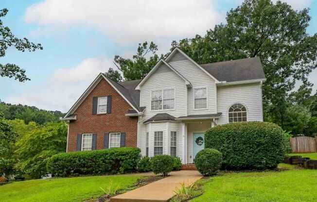 Home For Rent in Mallard Hills!