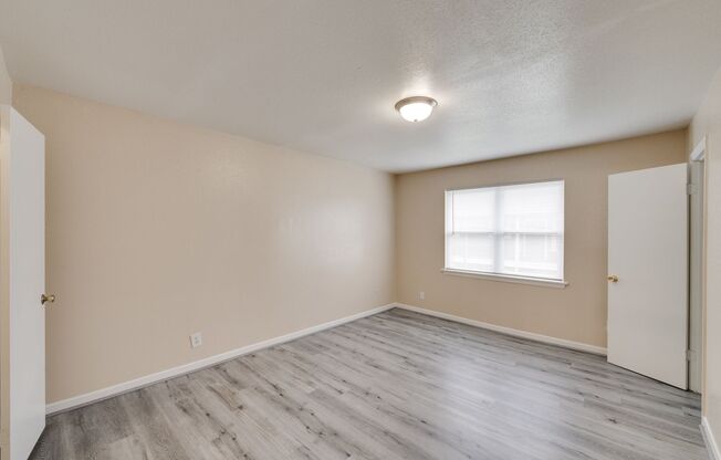 1 bed, 1 bath, 768 sqft, $979, Unit 1910