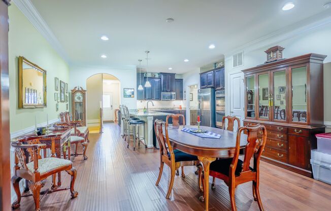 Stunning 4 BR/3 BA EOG Townhome in Elkridge! 55+ Community Home!