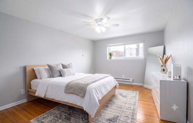 1 bed, 1 bath, 800 sqft, $1,000, Unit H3 (1BR)
