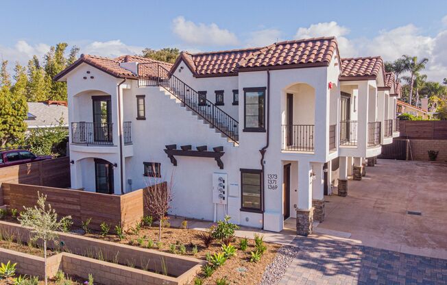 Stunning Luxury Townhome in Encinitas