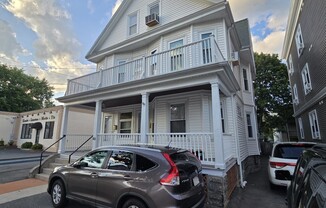1063 MASSACHUSETTS AVE