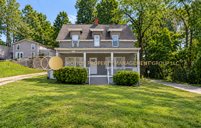 808 Harrisburg Dr SW