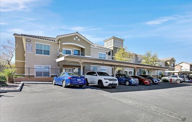 3 beds, 2 baths, $1,700, Unit Unit 1127