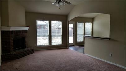 3 beds, 2 baths, $1,850