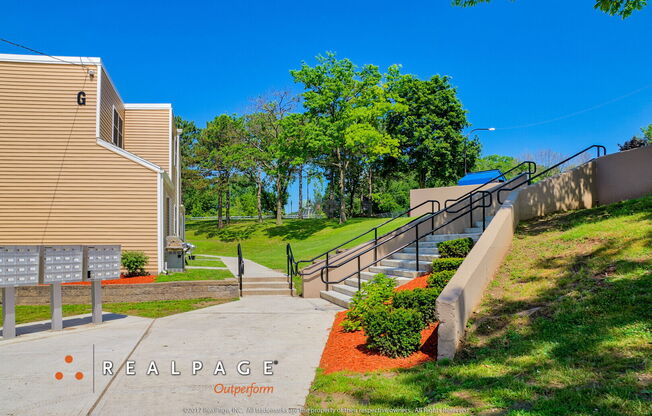 Skyline Gardens Apartments