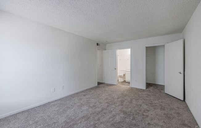 2 beds, 2 baths, 1,016 sqft, $1,150, Unit 2-05B