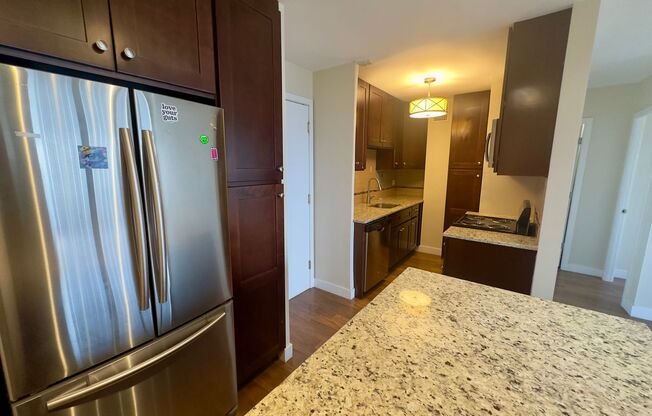 1 bed, 1 bath, 700 sqft, $2,025, Unit 418-1610