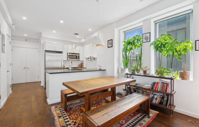 82 IRVING PL